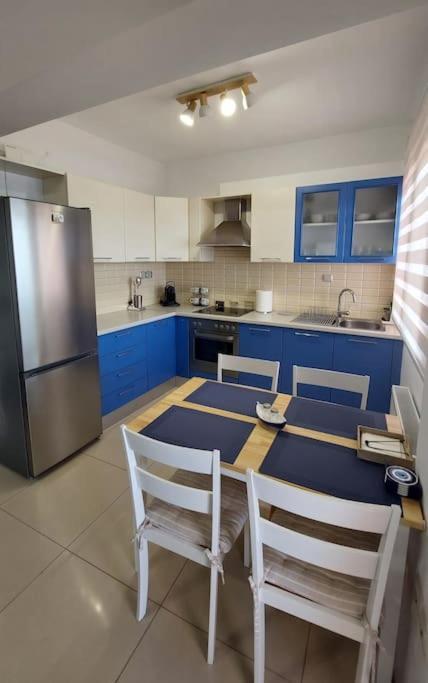 Simply Meraki Gytheian Apt With Panoramic Sea View Gythio Eksteriør billede